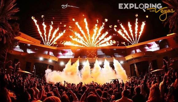 nightswim-light-show