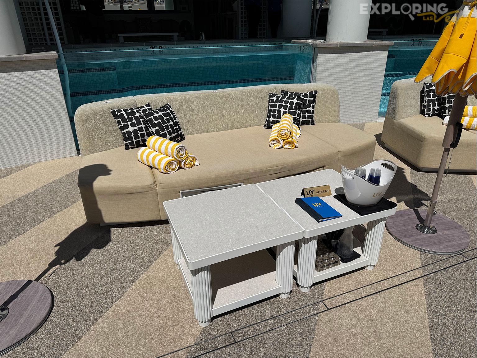 daybed-main-floor